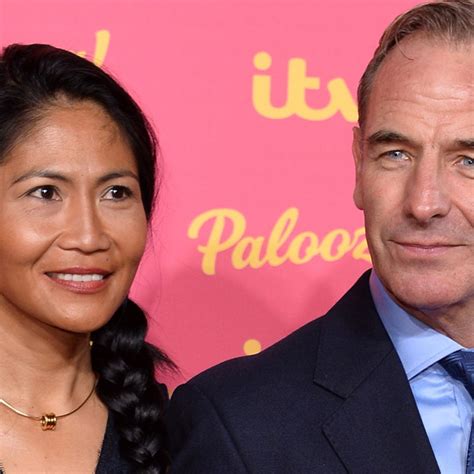 Inside Grantchester's Robson Green's two divorces and 'painful' .